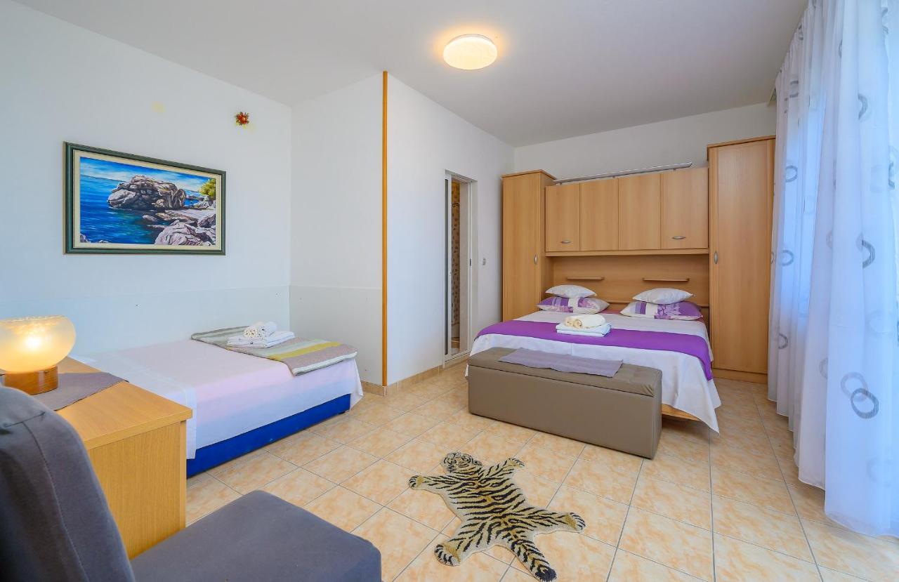 Apartments Juric ポドストラナ エクステリア 写真